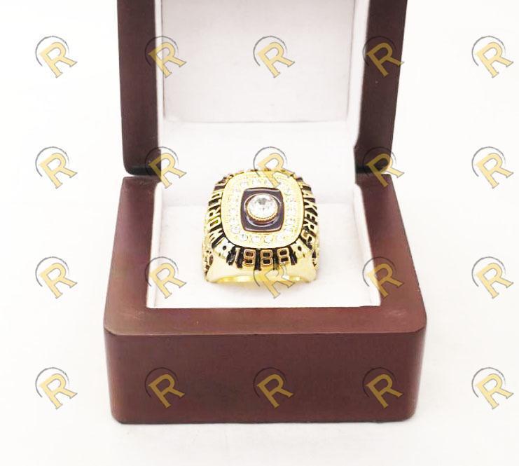 Los Angeles Lakers NBA Championship Ring (1988)