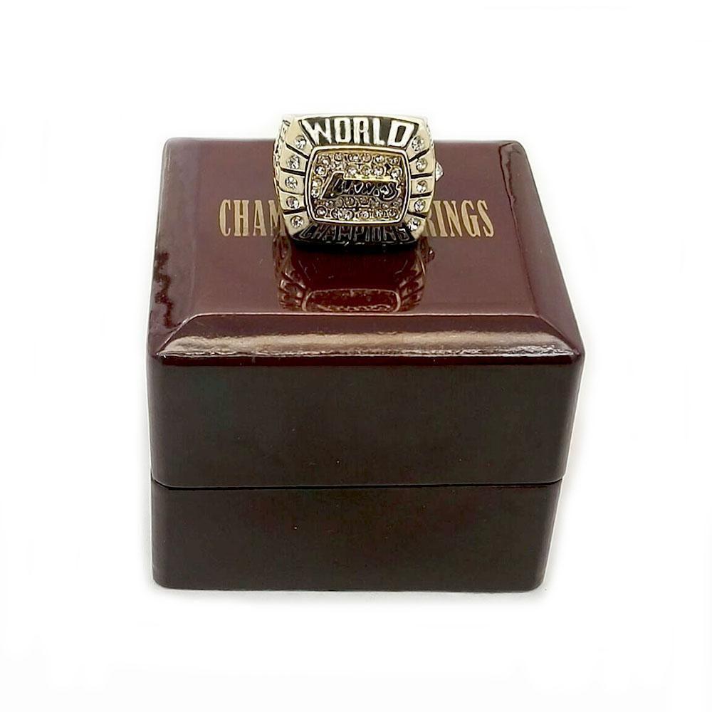 Los Angeles Lakers NBA Championship Ring (2000) - Kobe Bryant