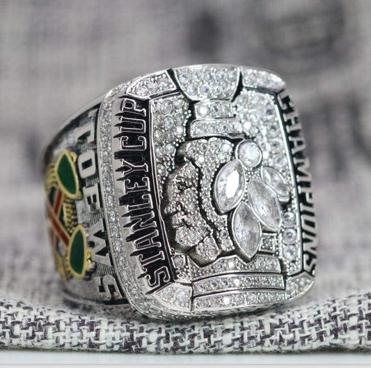 Chicago Blackhawks Stanley Cup Ring (2010) - Premium Series