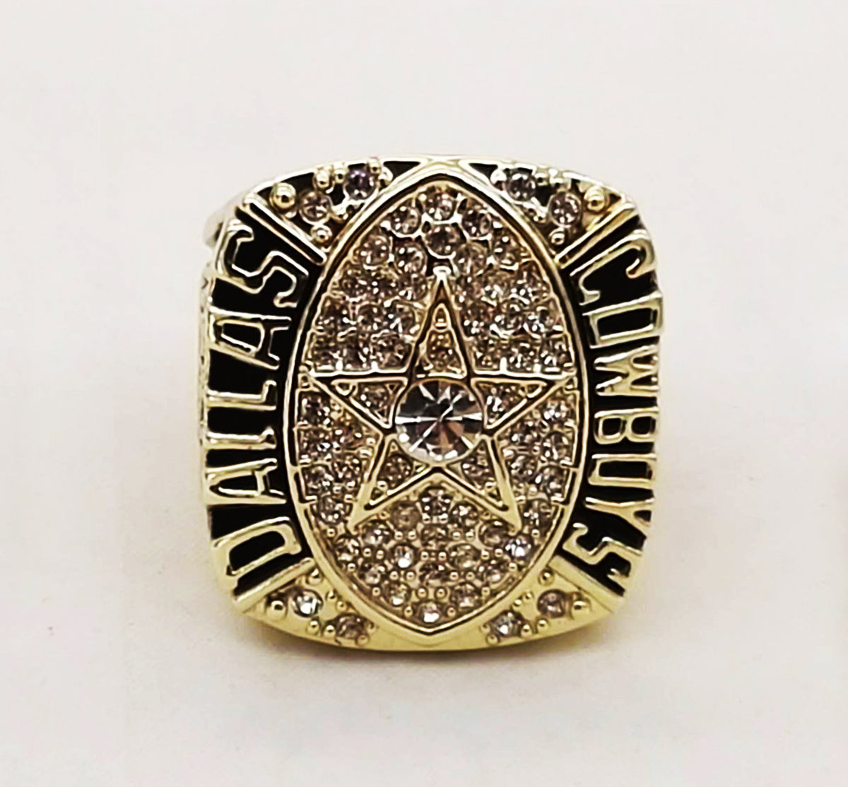 Dallas Cowboys NFL Championship Ring (1992)
