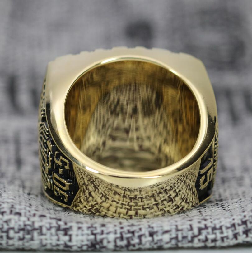 Syracuse Orangemen Big East Basketball Championship Ring (2003) - Premium Series