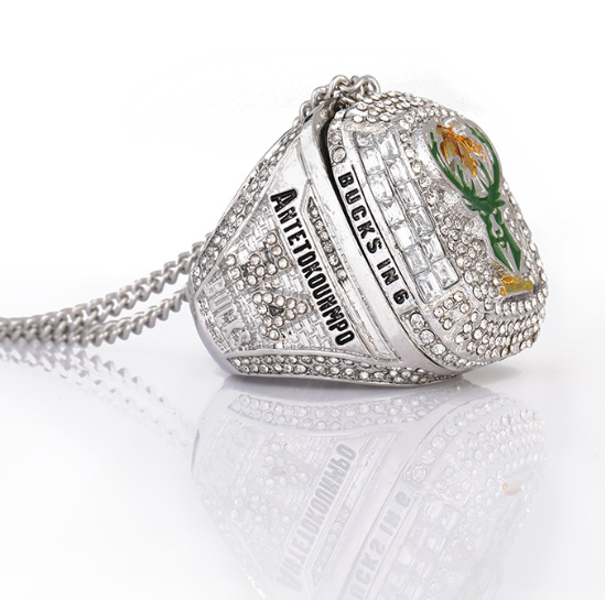 Milwaukee Bucks NBA Championship Ring (2021) - Standard Series