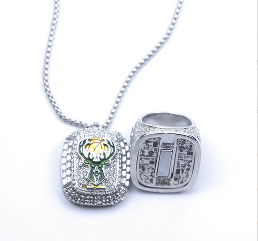 Milwaukee Bucks NBA Championship Ring (2021) - Standard Series