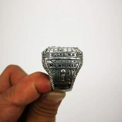 Milwaukee Bucks NBA Championship Ring (2021) - Standard Series