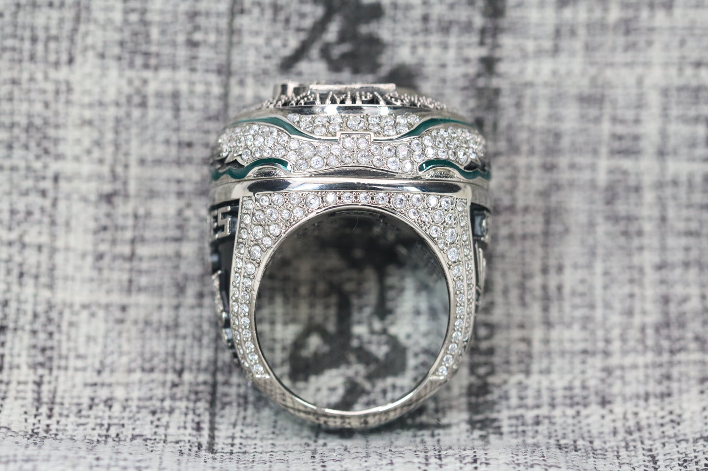 Philadephia Eagles SB Ring (2024) - Premium Edition