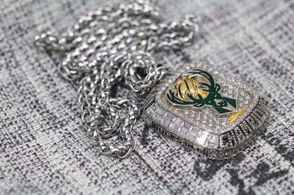 Milwaukee Bucks NBA Championship Ring and Pendant Necklace Replica Set (2021) - Premium Series