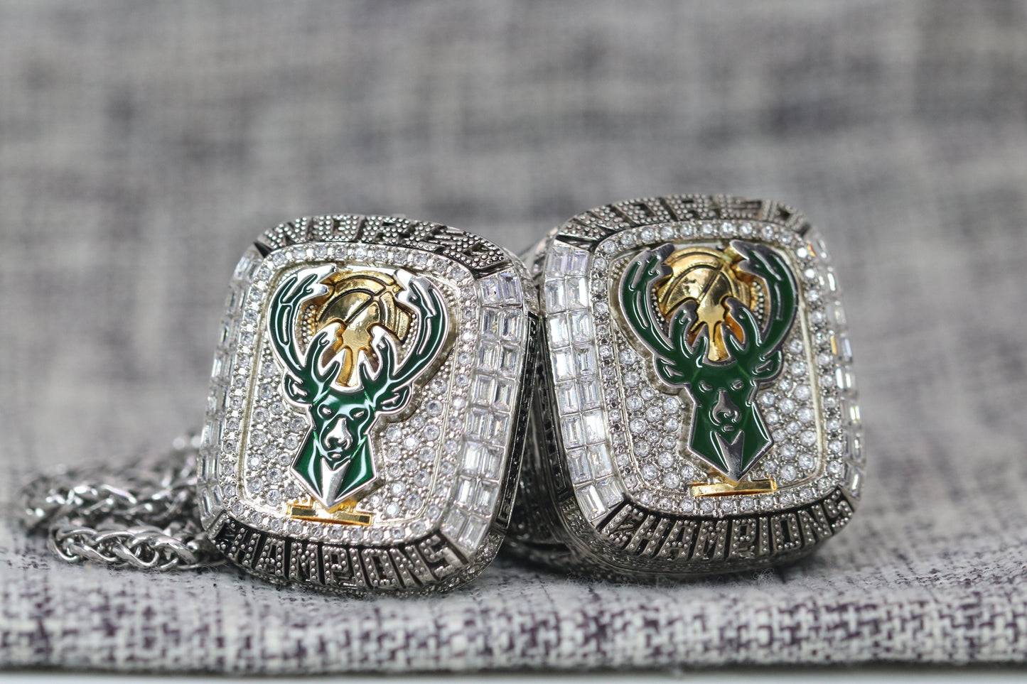 Milwaukee Bucks NBA Championship Ring and Pendant Necklace Replica Set (2021) - Premium Series