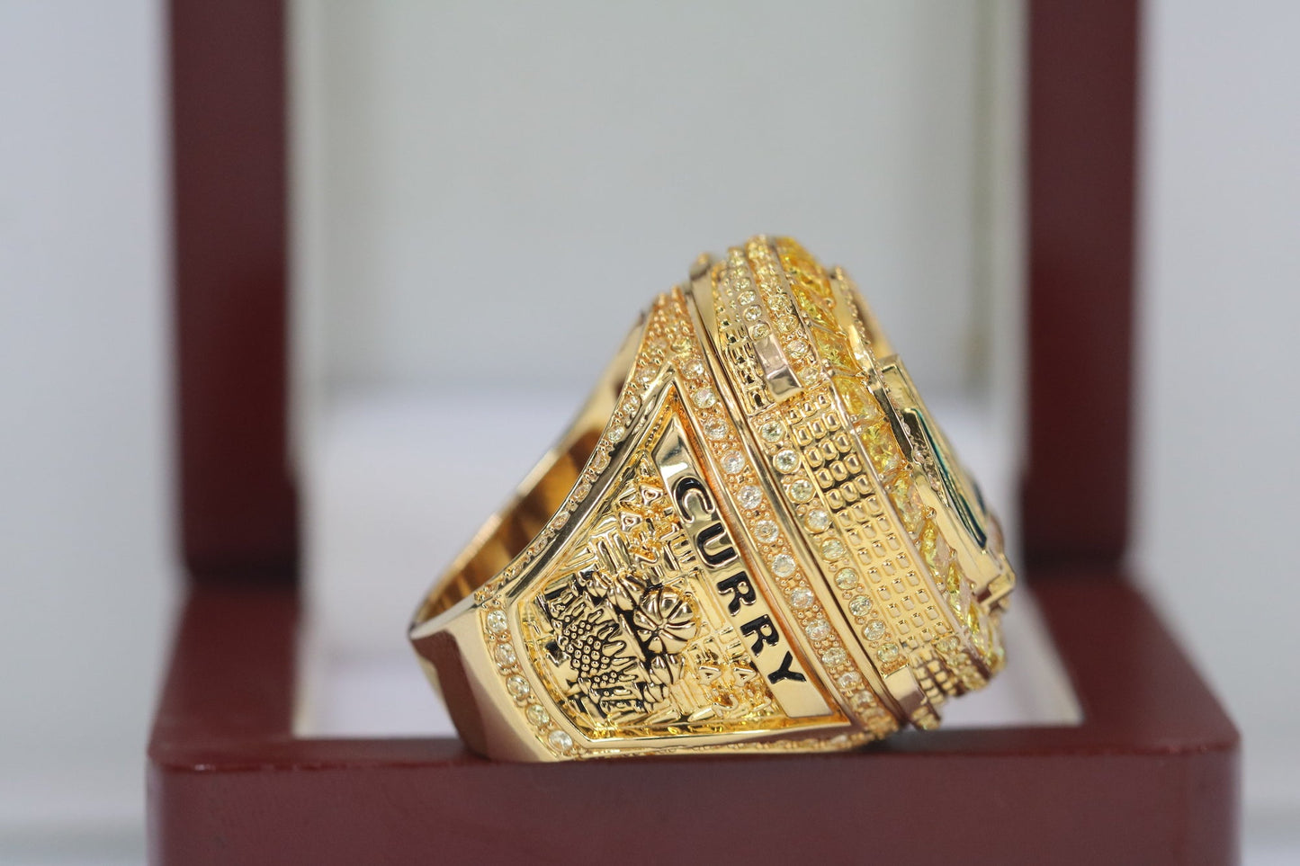Golden State Warriors NBA Championship Ring (2022) - Premium Series