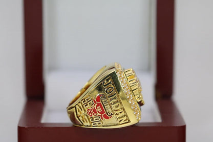 Chicago Bulls NBA Championship Ring (1996) - Premium Series