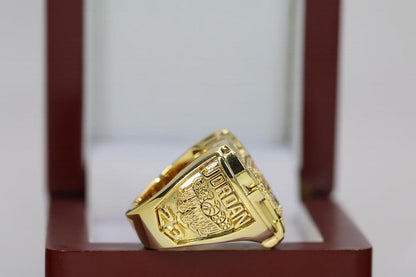 Chicago Bulls NBA Championship Ring (1997) - Premium Series