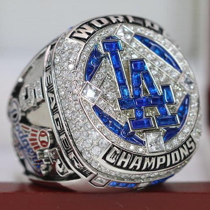 Los Angeles Dodgers World Series Ring (2020) - Premium Series