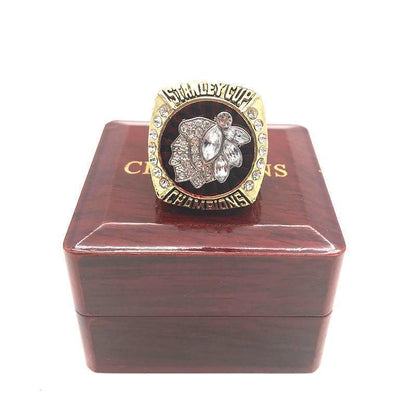Chicago Blackhawks Stanley Cup Ring (2013)