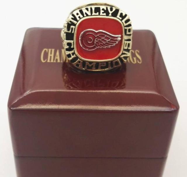 Detroit Red Wings Stanley Cup Ring (1997)