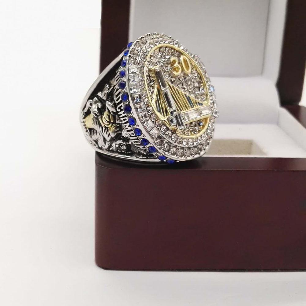 Golden State Warriors NBA Championship Ring (2015)