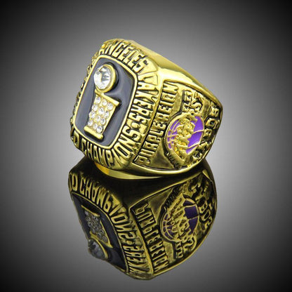 Los Angeles Lakers NBA Championship Ring (1985) - Kareem Abdul-Jabbar