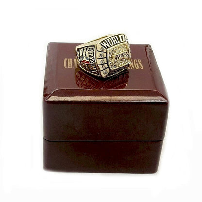 Los Angeles Lakers NBA Championship Ring (2000) - Kobe Bryant