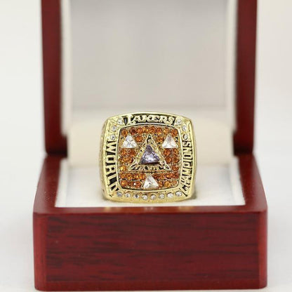 Los Angeles Lakers NBA Championship Ring (2002) - Kobe Bryant