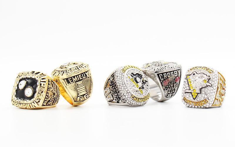 Pittsburgh Penguins Stanley Cup 5 Ring Set (1991, 1992, 2009, 2016, 2017)