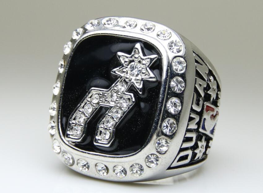 San Antonio Spurs NBA Championship Ring (1999) - Tim Duncan