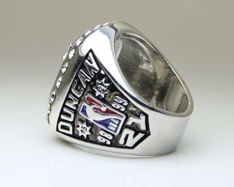 San Antonio Spurs NBA Championship Ring (1999) - Tim Duncan