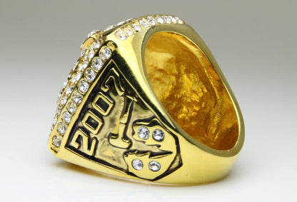 San Antonio Spurs NBA Championship Ring (2007) - Tim Duncan