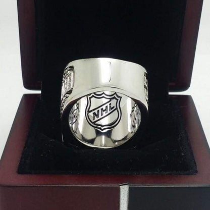 Boston Bruins Stanley Cup Ring (2011) - Premium Series