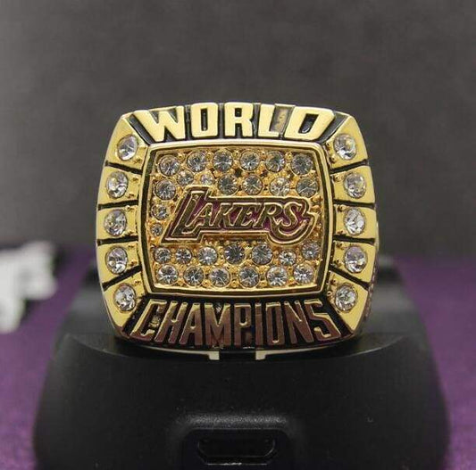 Los Angeles Lakers NBA Championship Ring (2000) - Premium Series