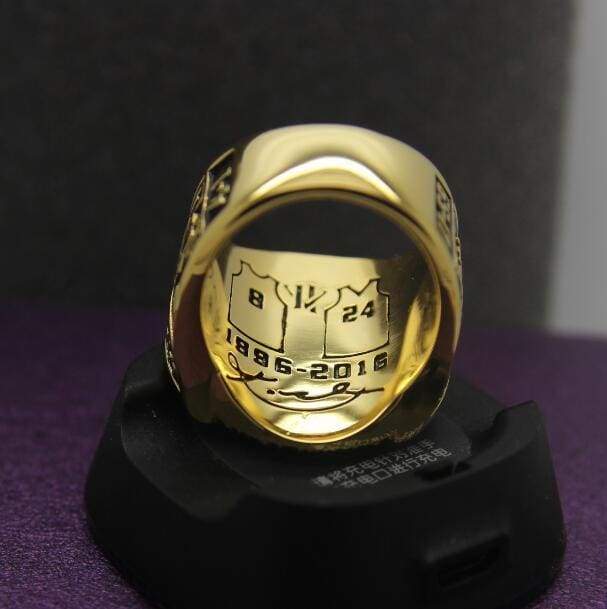 Los Angeles Lakers NBA Championship Ring (2002) - Premium Series