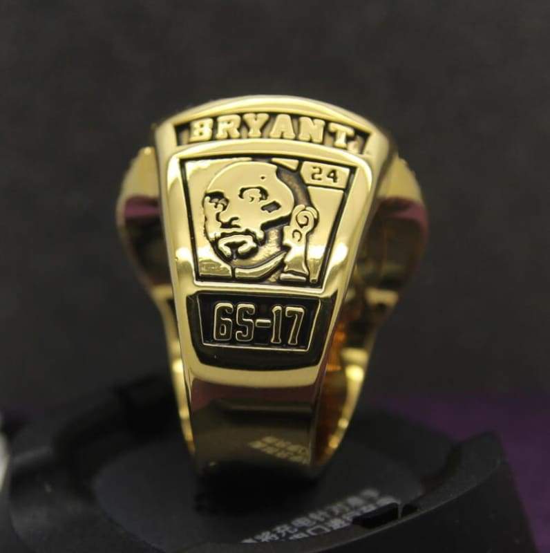 Los Angeles Lakers NBA Championship Ring (2009) - Premium Series