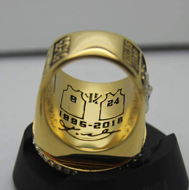Los Angeles Lakers NBA Championship Ring (2010) - Premium Series