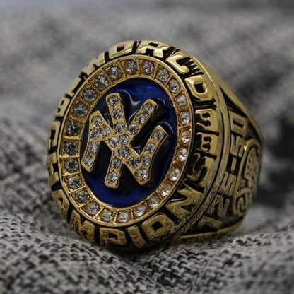 New York Yankees World Series Ring (1998) - Premium Series