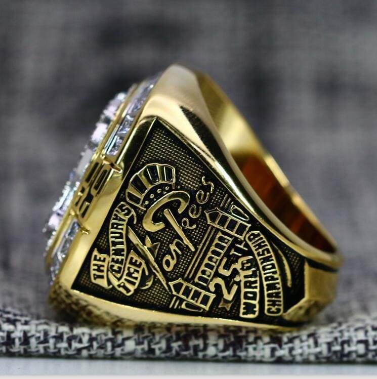 New York Yankees World Series Ring (1999) - Premium Series